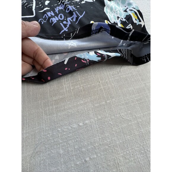 Fresh Prints of Bel Air‎ Multi-Color Printed Shirt Adult  2X - HEM UNDONE - Picture 6 of 10